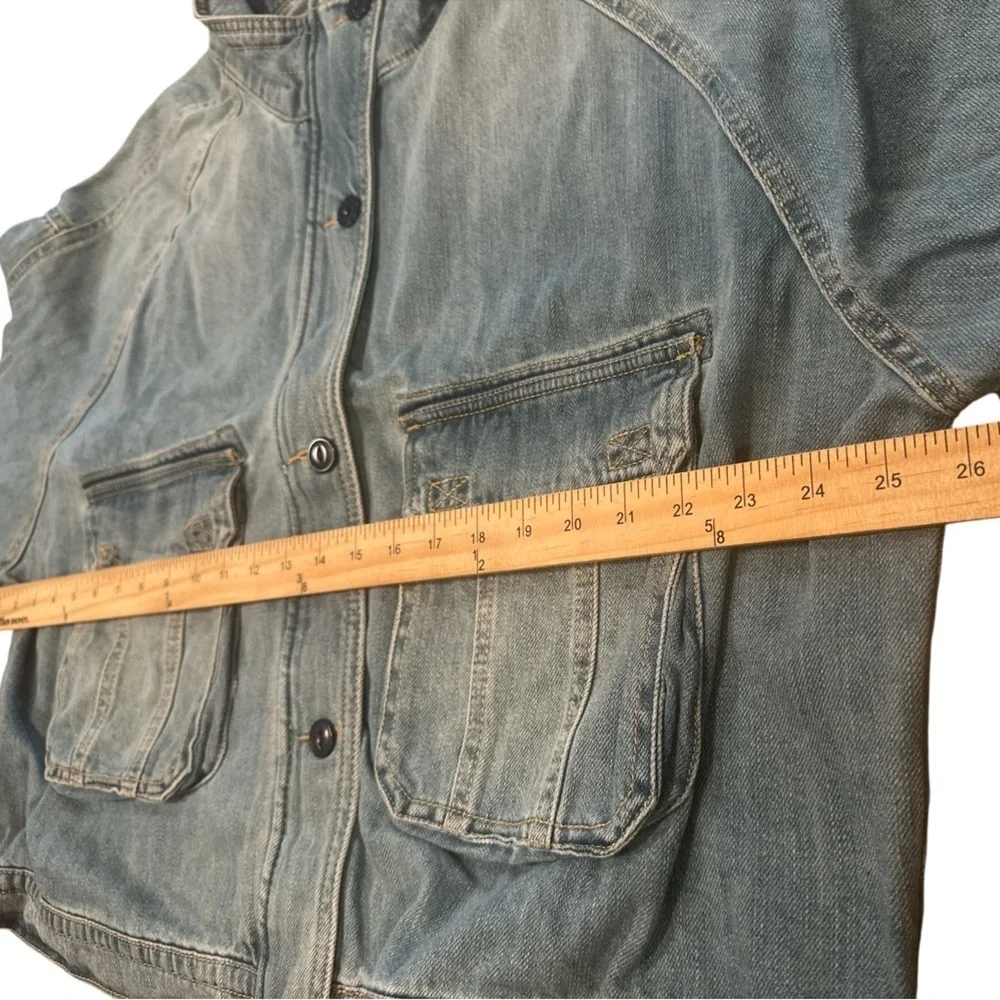 Risen Curvy Denim Jacket Size 2XL Medium Wash Cargo Pockets Zipper Button Front - Picture 13 of 14